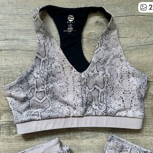 NOLI  Snake Print Sports Bra S